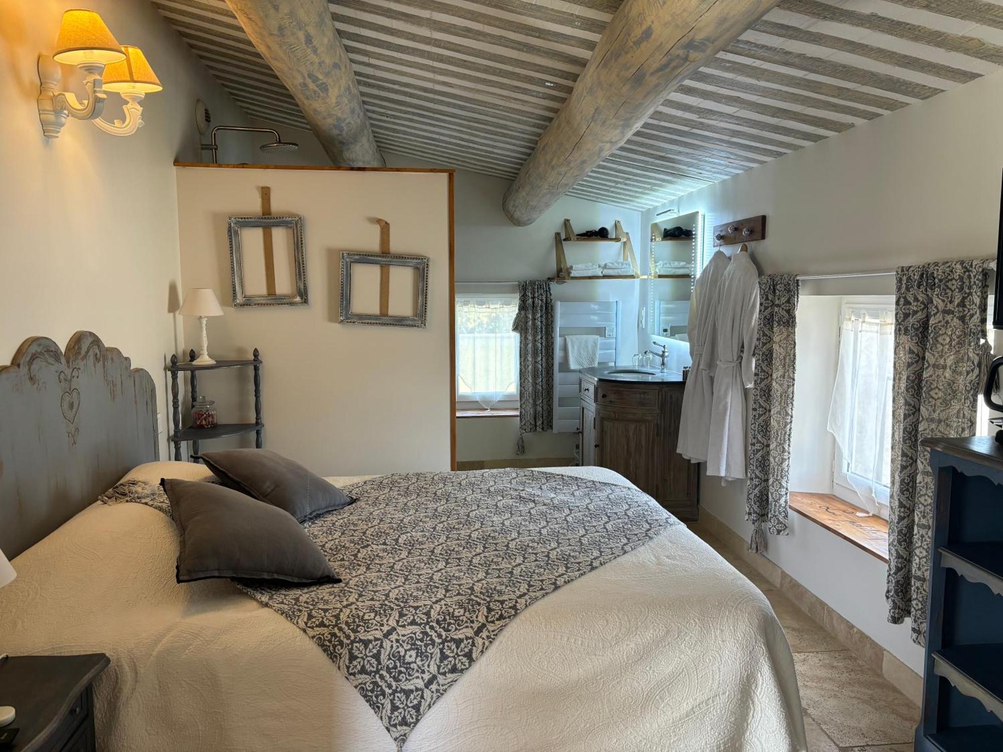 La Petite Plaine Hotel Clansayes ภายนอก รูปภาพ