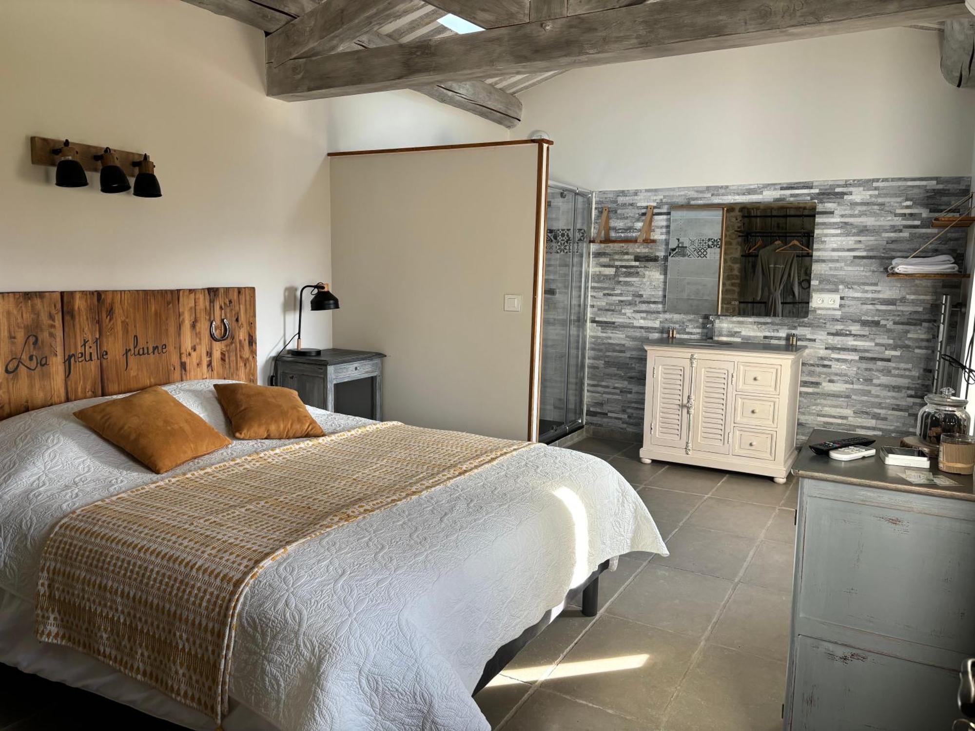 La Petite Plaine Hotel Clansayes ภายนอก รูปภาพ